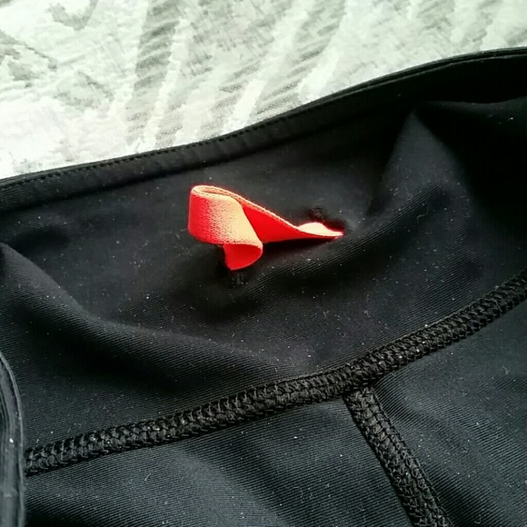 Under Armour Running Pants - Picture 5 of 5